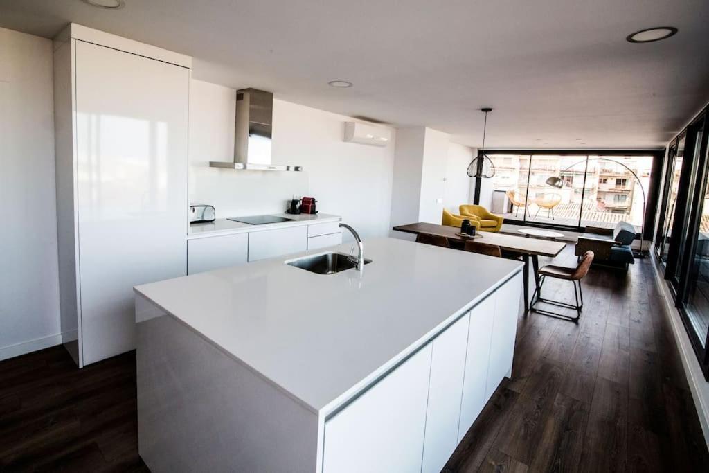 דירות Atico Con Terraza En El Centro De ריאוס מראה חיצוני תמונה